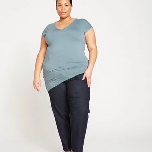 NWT Universal Standard Genevette Cap Sleeve Tee